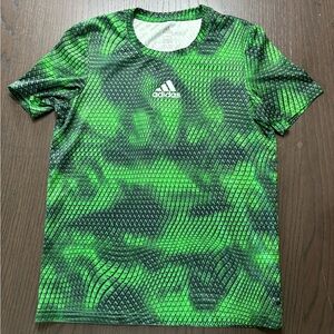 Adidas Youth Large Vibrant Green and Black Patterned Tee